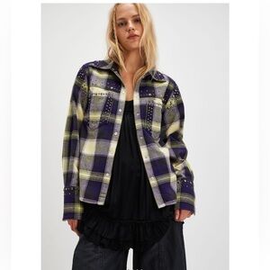 NWT FREE PEOPLE MARFA STUDDED PLAIN FLANNEL SHIRT